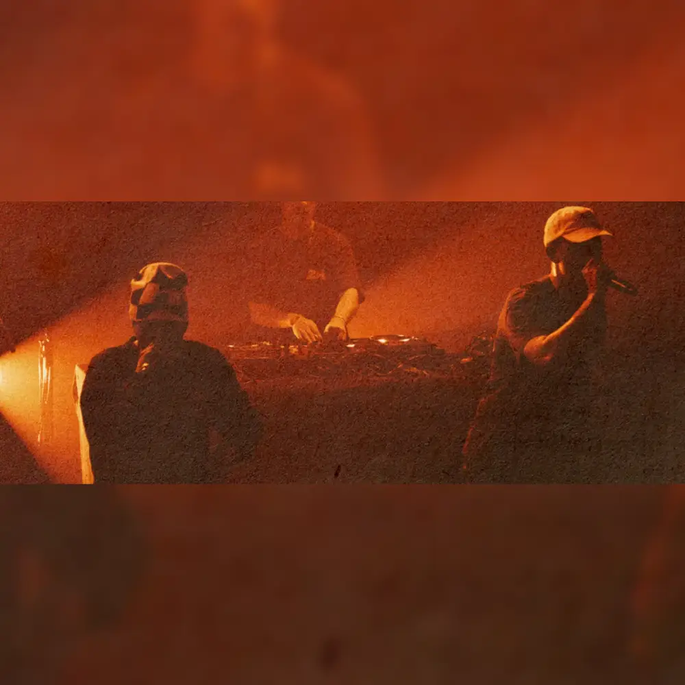 BIRD x V11 present ZWARTEWATER